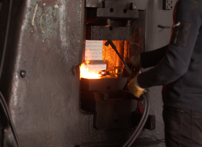 Beket Metal | About